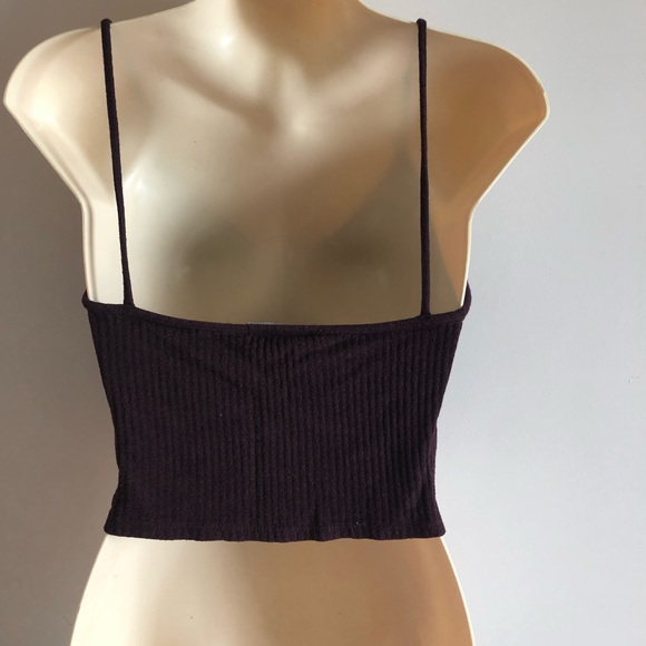 Brandy Melville Crop Top - Picture 2 of 3